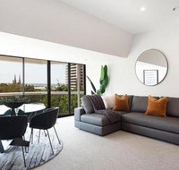 THE HYDEAWAY LUXE HYDE PARK CITY APARTMENT hosted by LAbode Accommodation - Lawyer Find