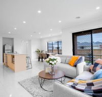 108spacious Point Cook Estate4br2btdoublegarage - Bet 4u