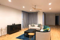 Luxury House Collection Six beds