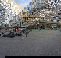 New 2 Bedroom Darling Harbor Apartment - Bet 4u