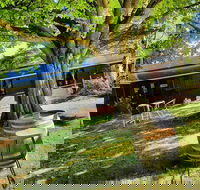The Lancefield Lodge - Click Find