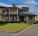 Coffin Bay Retreat - Click Find