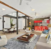 Eclusive penthouse Sydney CBD - Lawyer Find