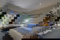 Beach House Bed  Breakfast