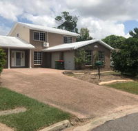 Townsville Wistaria Spacious Home - Click Find