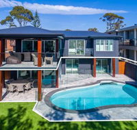 Vukeville beachfront luxury with pool 4pm Check Out Sundays - Bet 4u