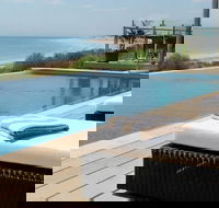 Eco Beach Resort - Bridge Guide