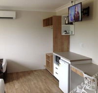 BEST WESTERN CASTLE LODGE MOTEL - Click Find