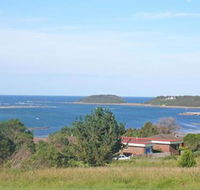 Water View House at Orient Point - Bet 4u