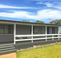 The Relax Shack at Culburra Beach sleeps 7 - Bet 4u