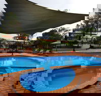 Kimberley Hotel Halls Creek - Click Find