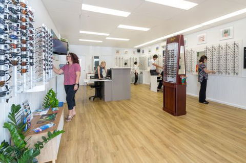 Innisfail Optical - DBD 1