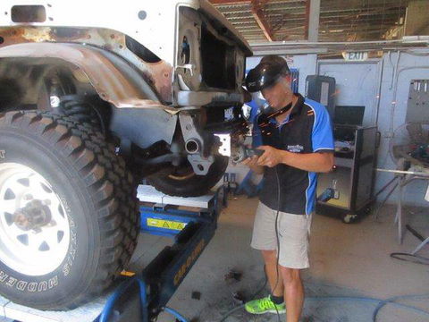 Douglas & Miller Mechanical Repairs - Bridge Guide 1