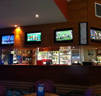 Blacks Beach Tavern - Click Find
