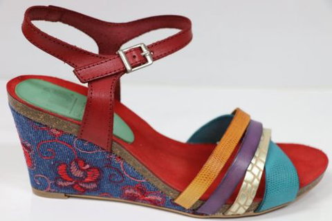 Nathan’s Boutique - Bet 4u 1