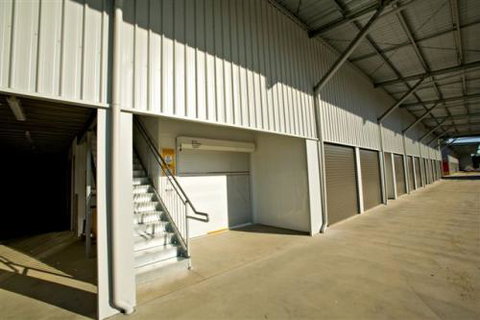 Universal Self Storage - Click Find 4