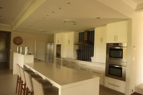 Allens Cabinets - Click Find 0