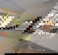 Total Kitchen Renovations - Click Find