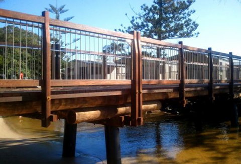 Gowan Lea Timbers - Bridge Guide 18