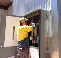 Steves Electrix  Communications - DBD