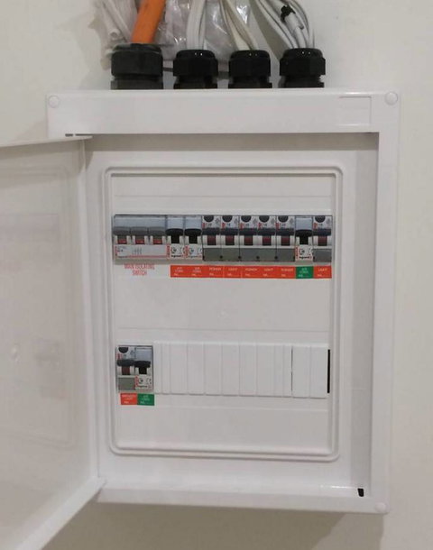Andrew Rainey Electrical - Click Find 0
