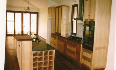 Stephen Veigel Kitchens - Click Find 4