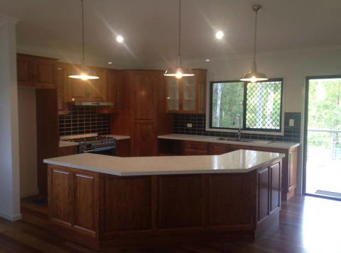 Rob Morrison Cabinetmaking - Click Find 2