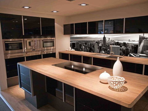 Brett’s Better Kitchens - Click Find 0
