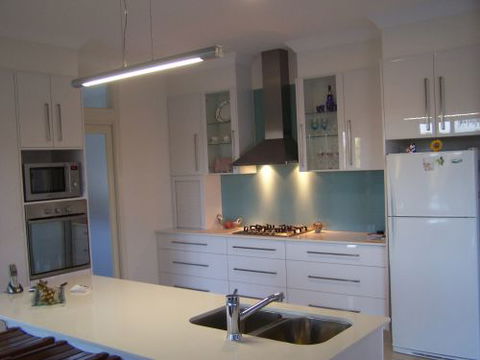 Timbertown Kitchens & Glass - Lavinia 0