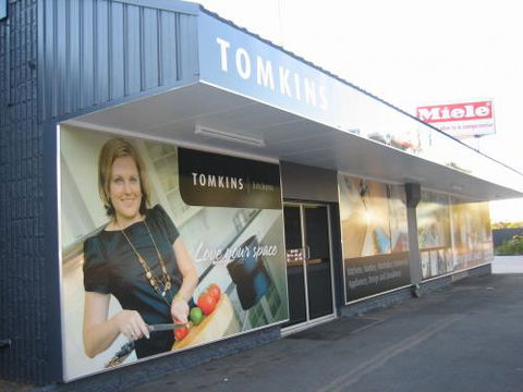 Tomkins Kitchens - Click Find 0