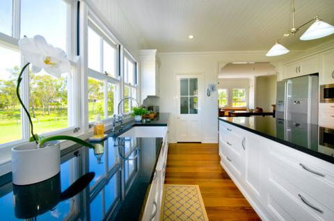 Tomkins Kitchens - Click Find 1