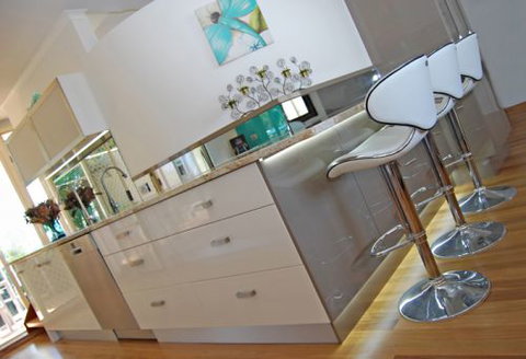 Kitchen Shop Qld - Bridge Guide 4