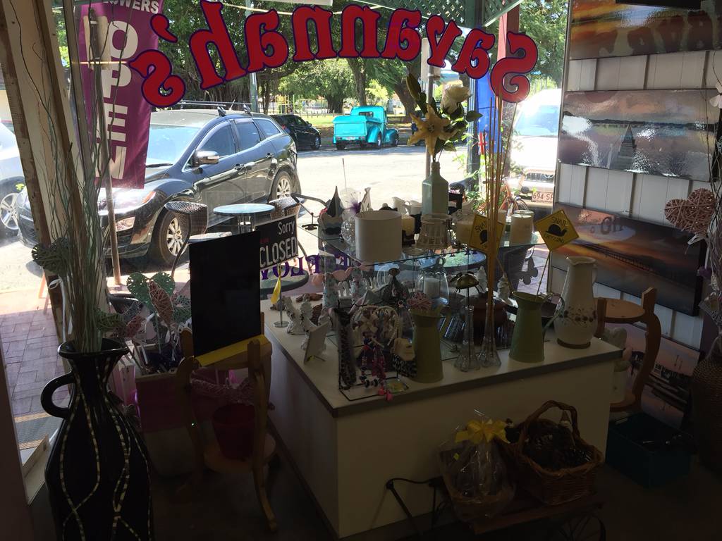 Cafes Coffee Shops Gordonvale QLD Bridge Guide