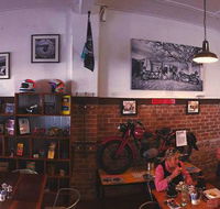 Roadies Cafe - Click Find