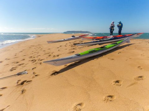 Kayaks N Things - Click Find 1