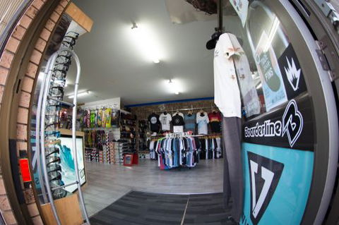 Boarderline Surf School - Click Find 4