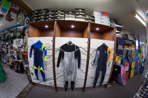 Boarderline Surf & Skate - Click Find 2