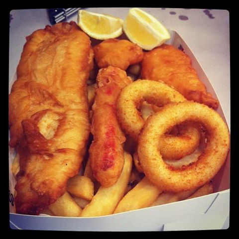 Vella’s Foodstore Takeaway - Click Find 1