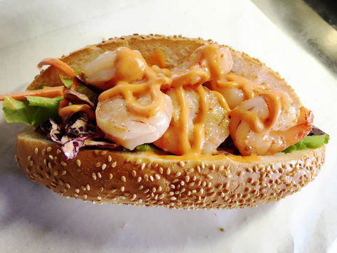 Salt & Peper Burgers And Seafood - Lavinia 0