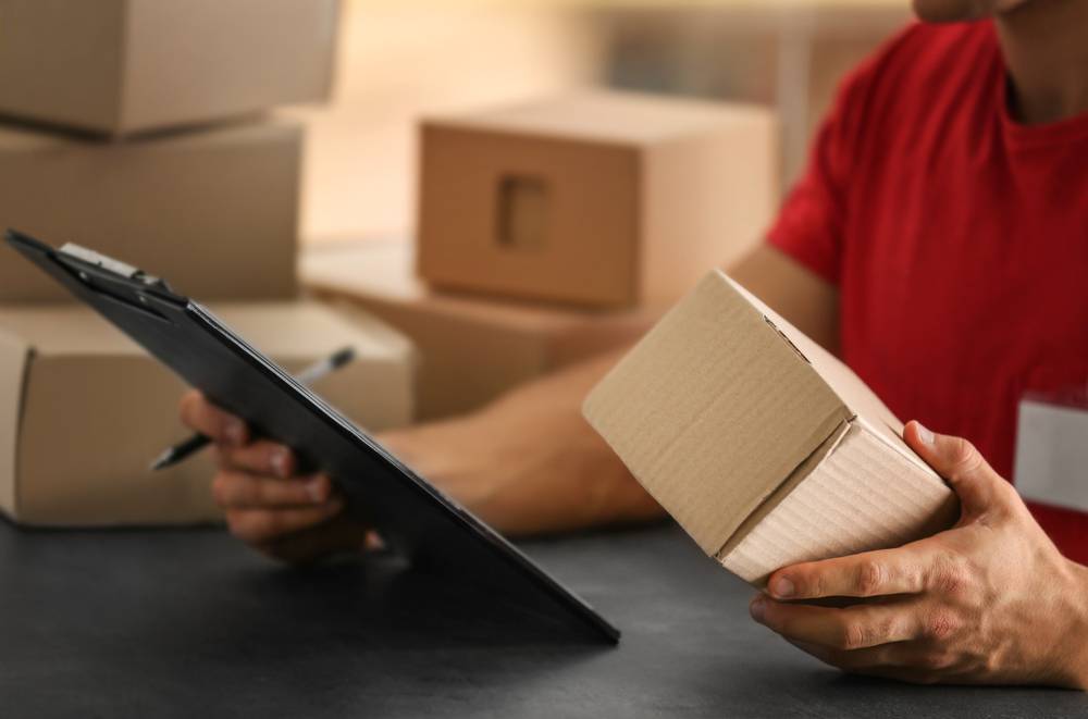 Couriers Portsmith QLD Click Find
