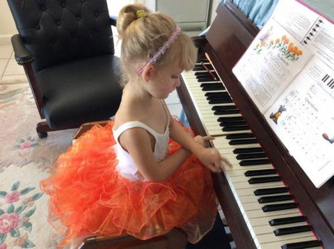 Glenda Young - Bet 4u 2