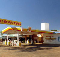 Threeways Hotel - Lavinia