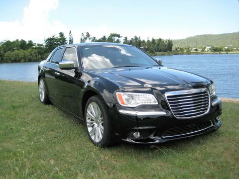 Acacia Limousines - Click Find 4