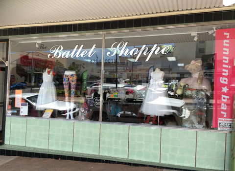 Ballet Shoppe - Click Find 4