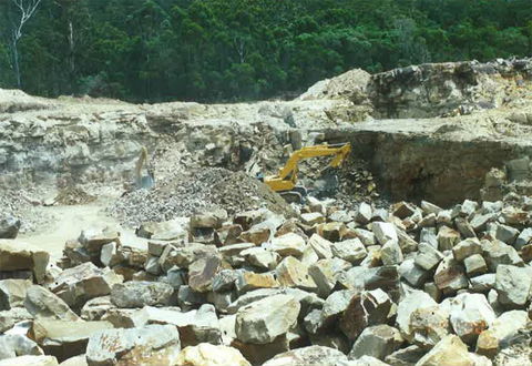 Newman Quarrying Pty Ltd - Bridge Guide 4