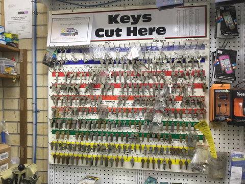 Pottsville Beach Hardware - Bet 4u 4