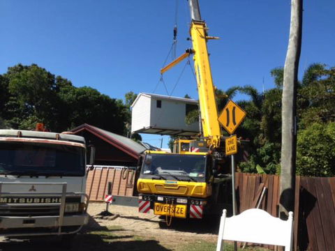 Crossy’s Crane Hire - Click Find 1
