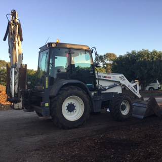 Bowen Woodchipping - Click Find 1