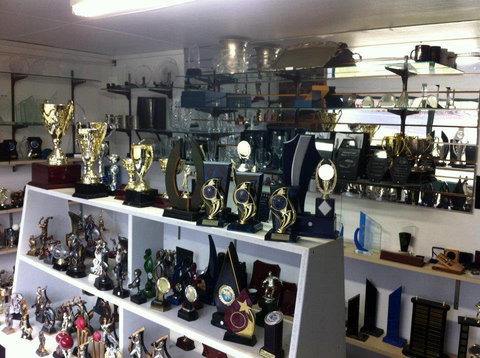 Trophy World - Bet 4u 2