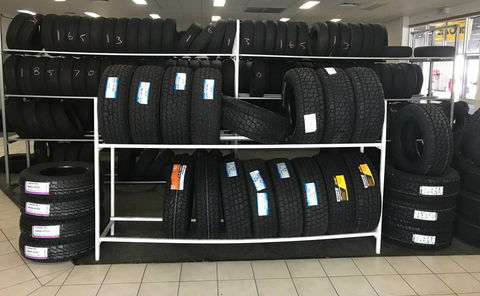 Petersen’s 2nd Hand & New Tyres - Click Find 1